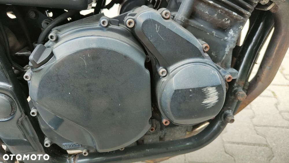Yamaha FZS - 14