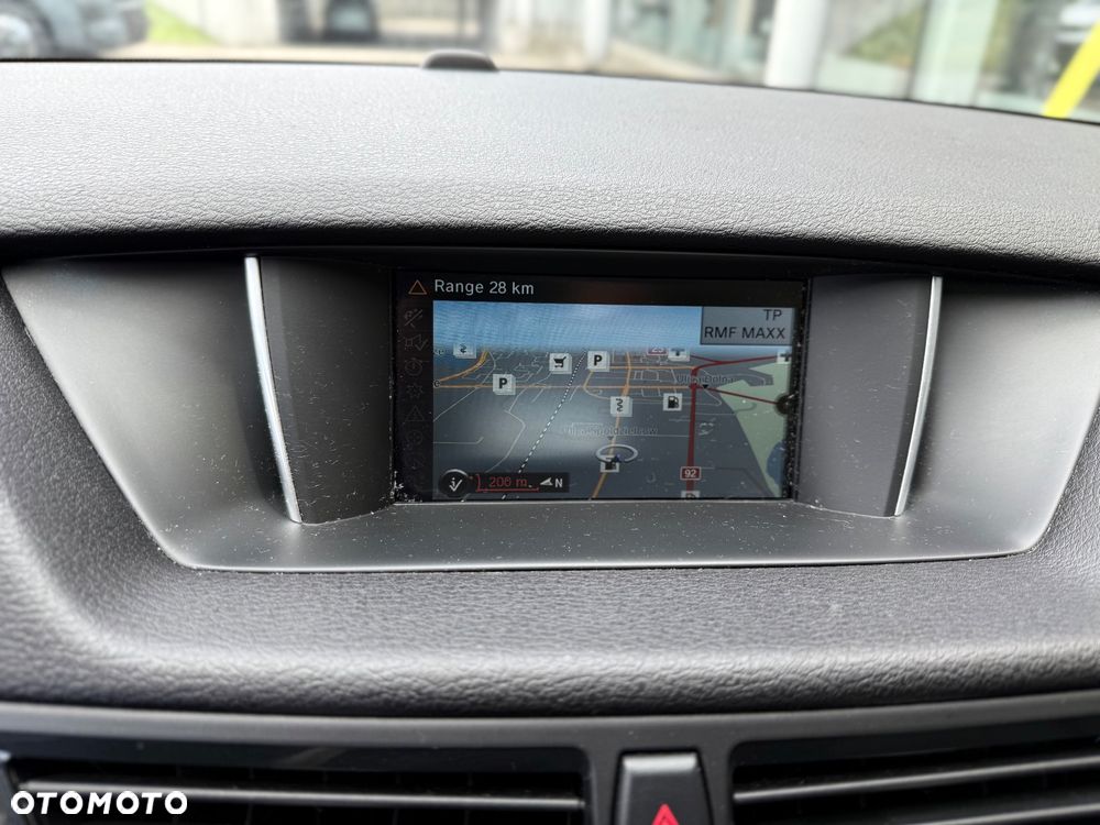 BMW X1 sDrive18d xLine - 21