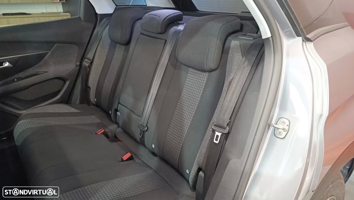 Peugeot 3008 1.6 BlueHDi Active - 41