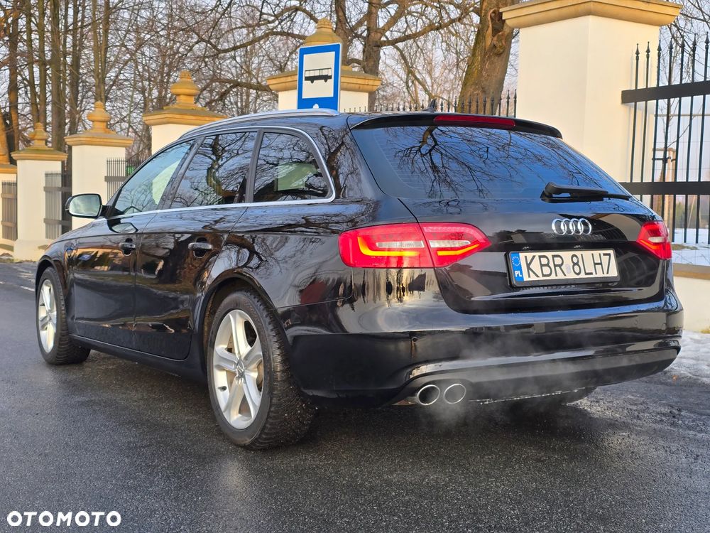 Audi A4 Avant - 4