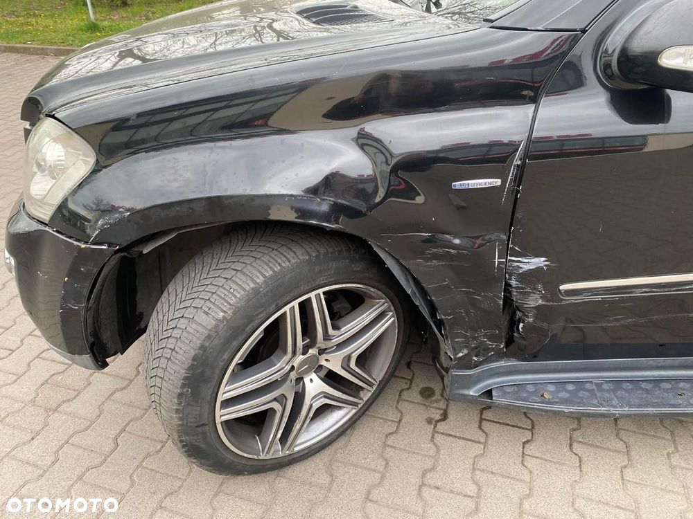 Mercedes-Benz GL 420 CDI DPF 4Matic 7G-TRONIC - 31