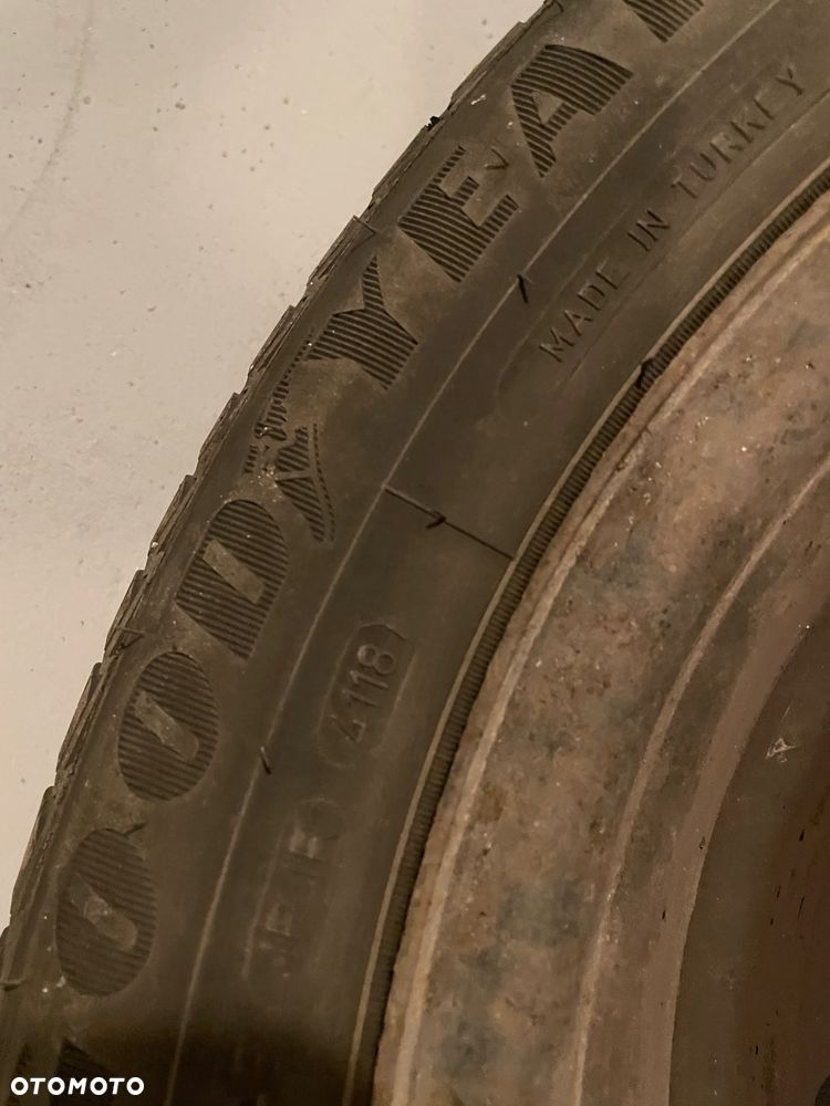 Toyota felgi stalowe 15” z oponami Good Year sezonówki, TPMS, kołpaki, nakrętki. - 7