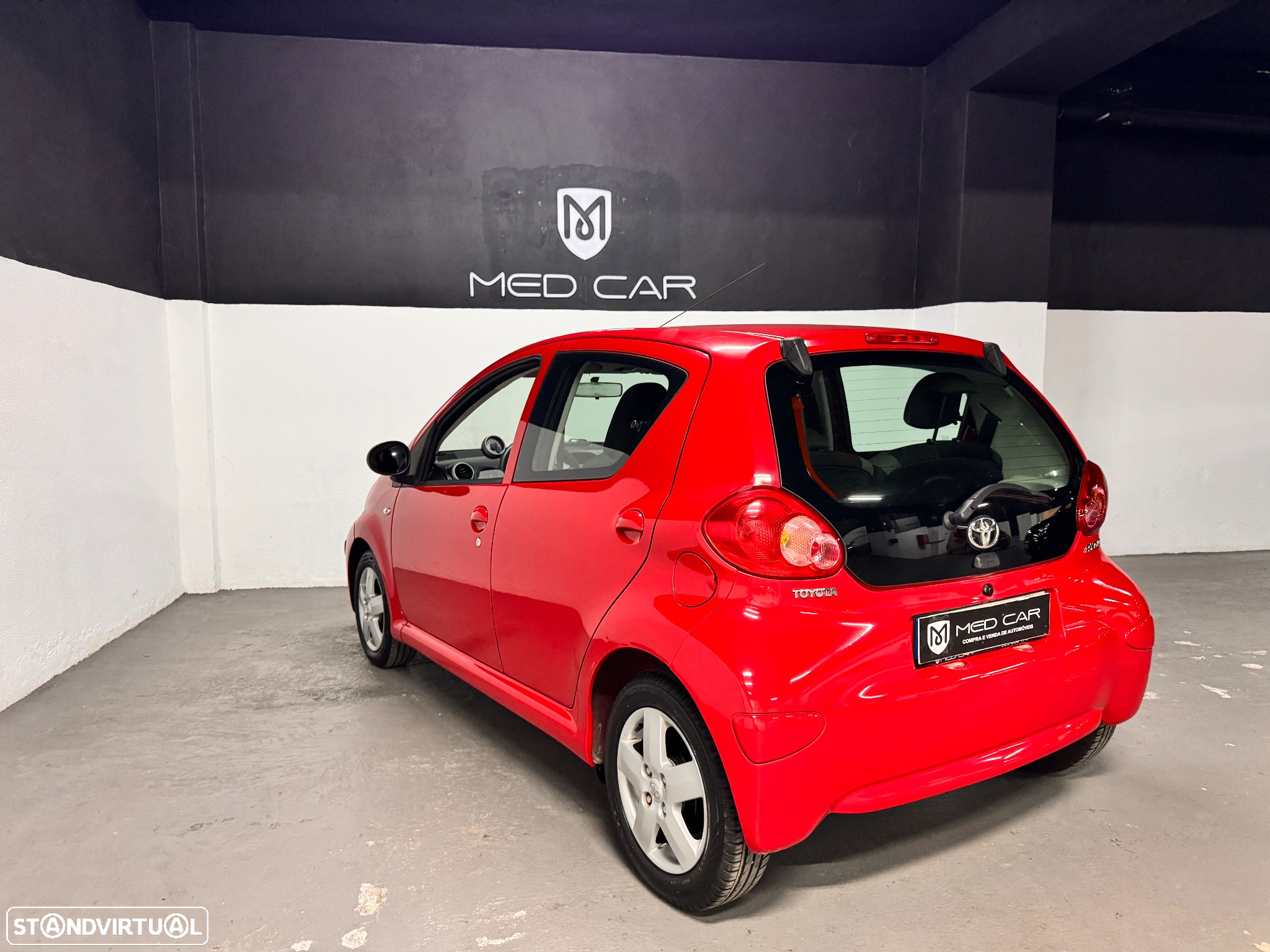 Toyota Aygo 1.0 + AC - 4