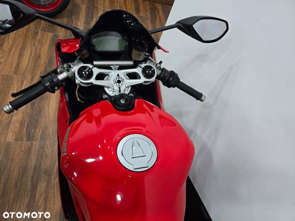 Ducati Panigale 899 - 9
