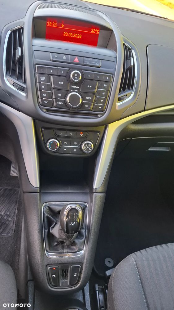 Opel Zafira 2.0 CDTI Enjoy EcoFLEX S&S - 10