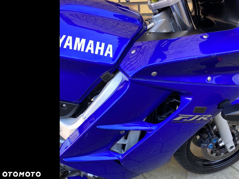 Yamaha FJR - 9