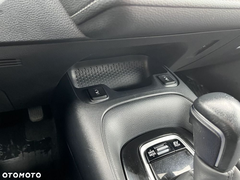 Toyota Corolla 1.8 Hybrid Comfort - 16