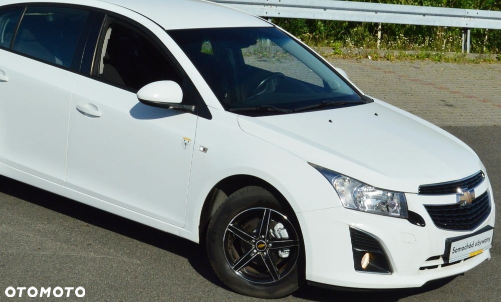 Chevrolet Cruze - 4