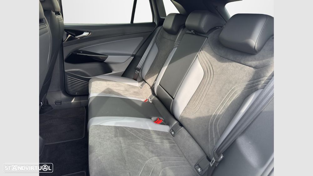 VW ID.4 79 kWh Pro Black Style - 14
