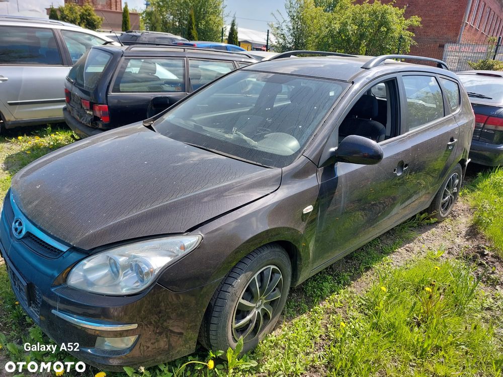 Zderzak HYUNDAI i30 1,6D 08R.  maska,lampy,drzwi,klapa.... - 2