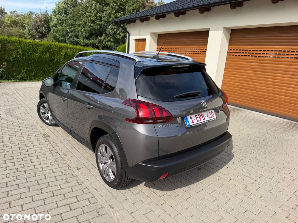 Peugeot 2008 BlueHDi 100 STOP & START Signature - 3