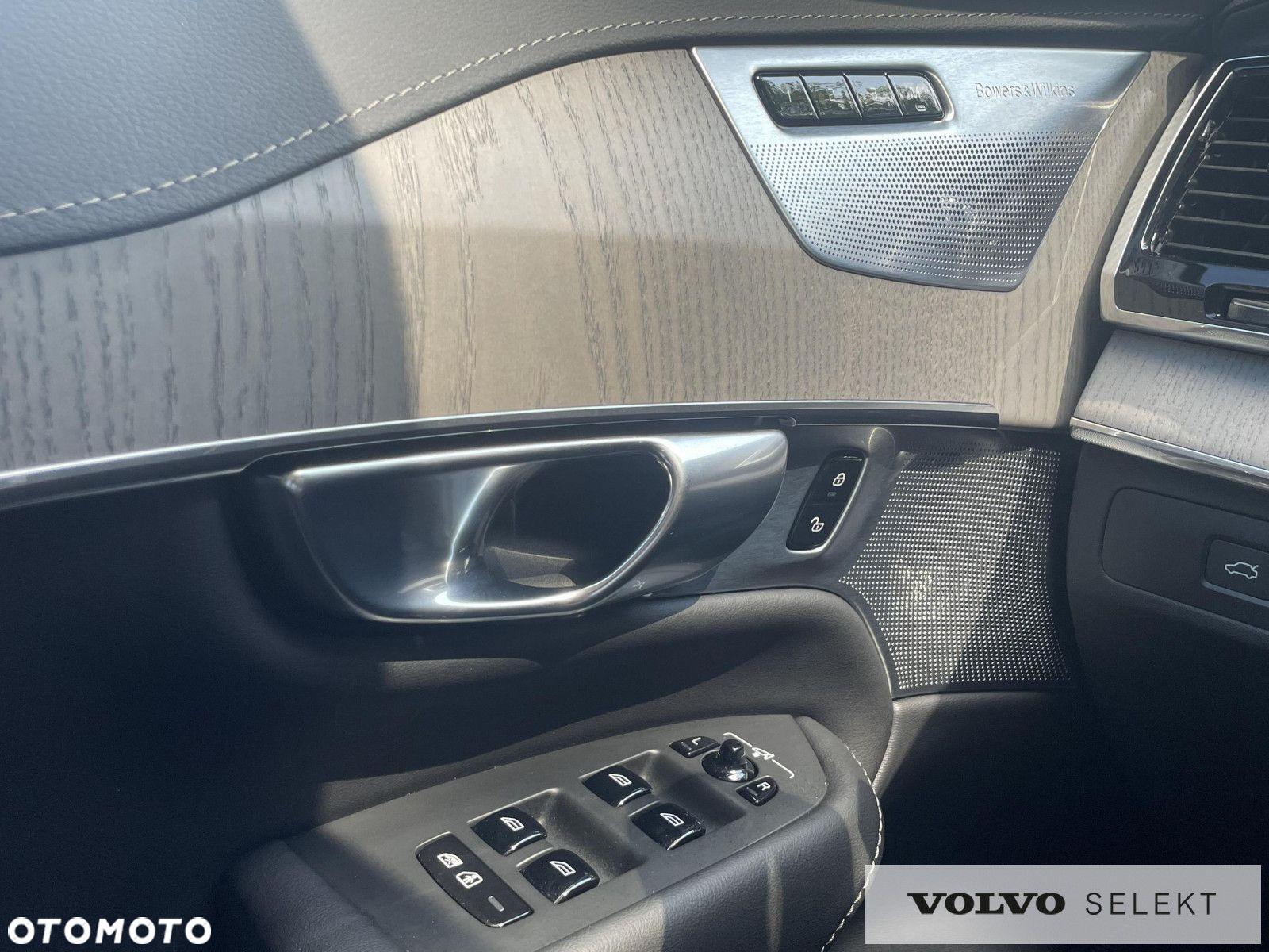 Volvo XC 90 - 15
