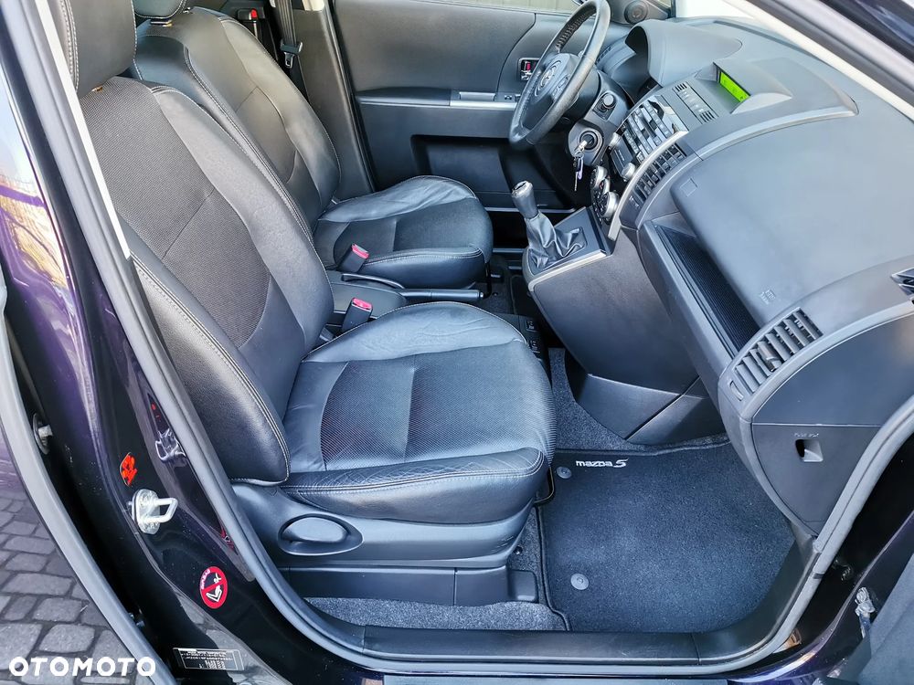 Mazda 5 2.0 Exclusive - 29