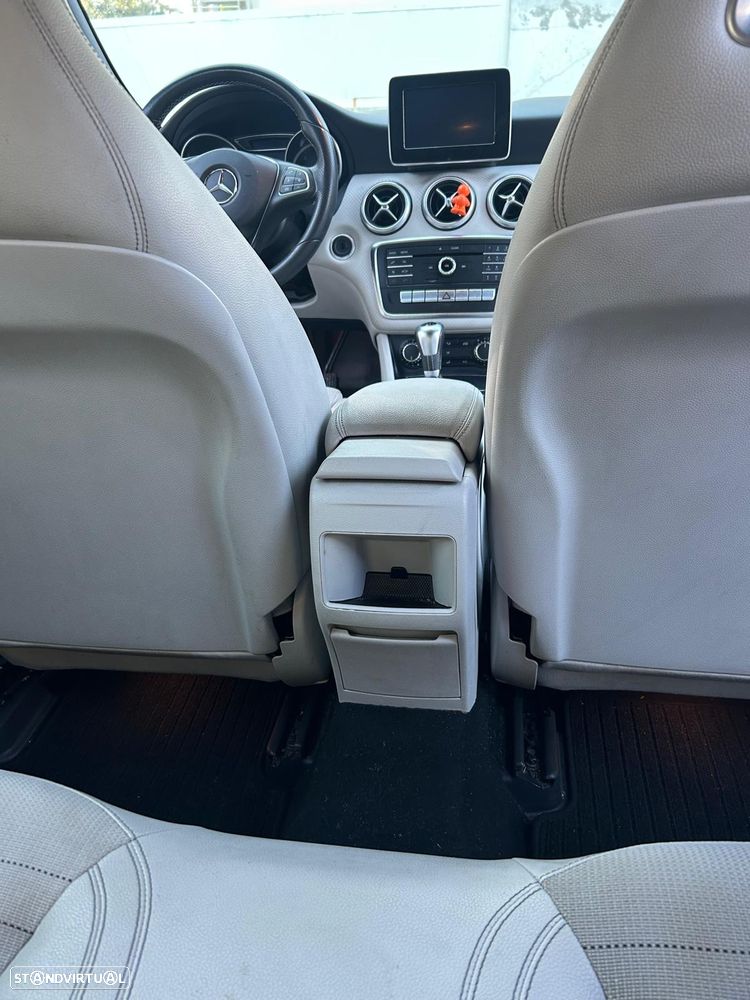 Mercedes-Benz A 180 d - 15