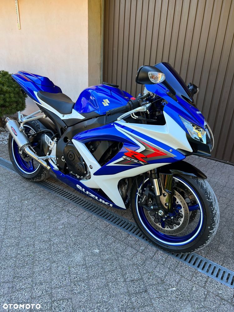Suzuki GSX-R - 11