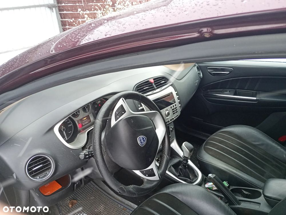 Lancia Delta 1.6 MJ Argento - 8