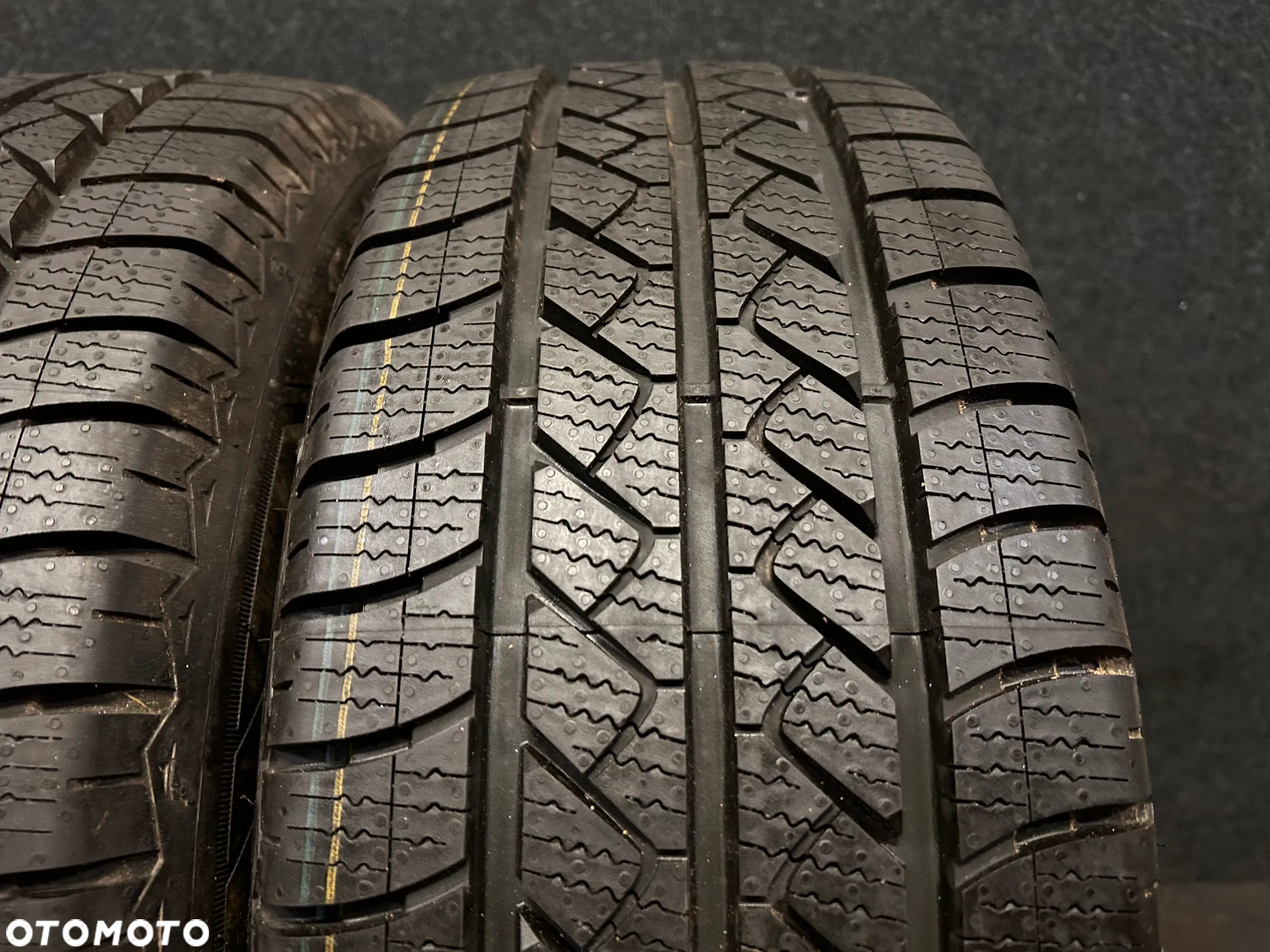 Opony całoroczne Goodyear Vector 4Seasons Cargo 215/65/15C 104/102T 2szt. Nowe! - 3