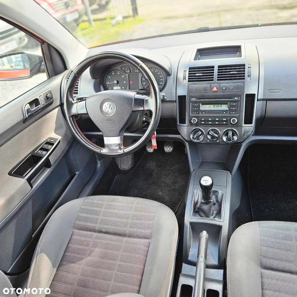 Volkswagen Polo - 18