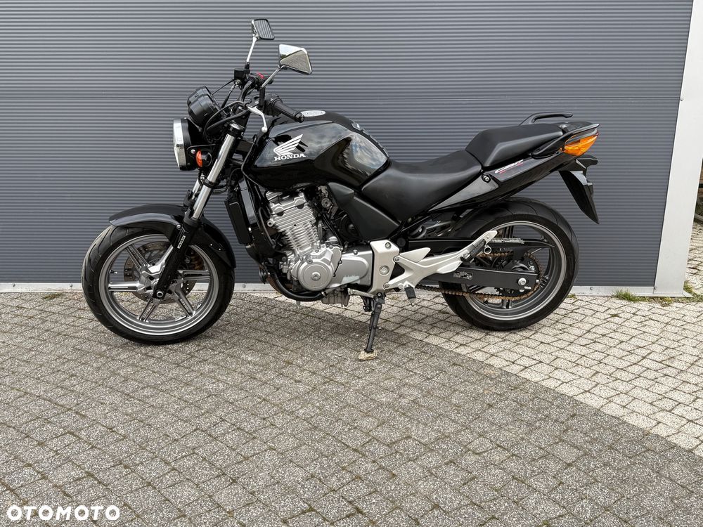 Honda CBF - 7