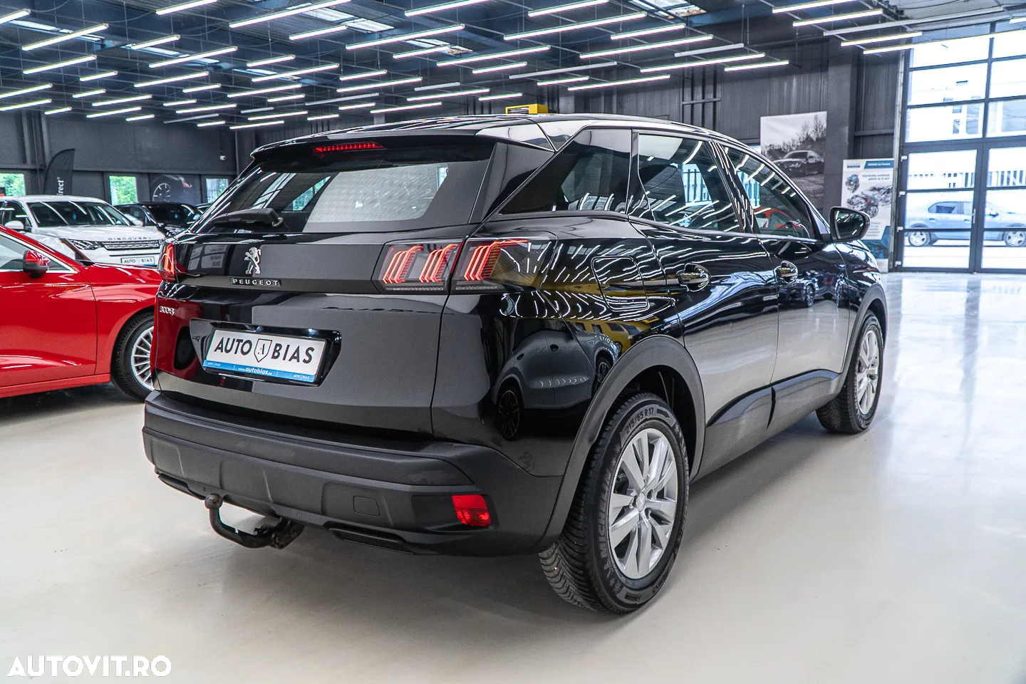 Peugeot 3008 PureTech 130 Stop & Start GPF EAT8 Allure - 8
