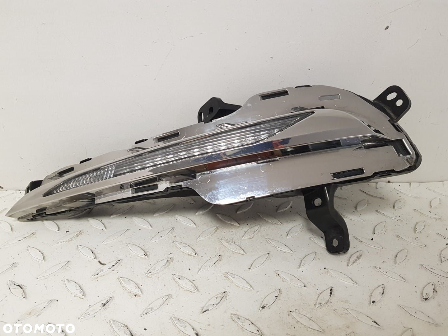 ORYGINALNY KIERUNKOWSKAZ LED LEWY PRZEDNI PRZÓD PEUGEOT 308 T9 LIFT - 2