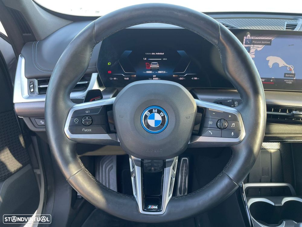 BMW iX1 xDrive30 Pack Desportivo M - 14