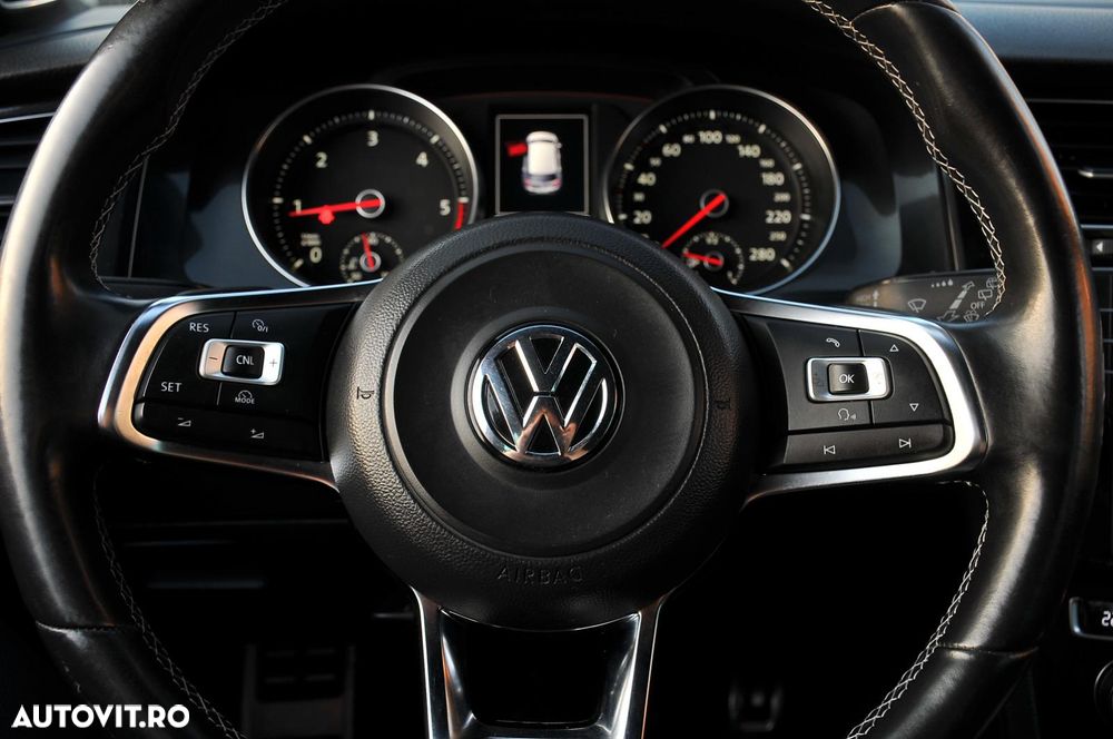 Volkswagen Golf GTD (BlueMotion Technology) DSG - 10