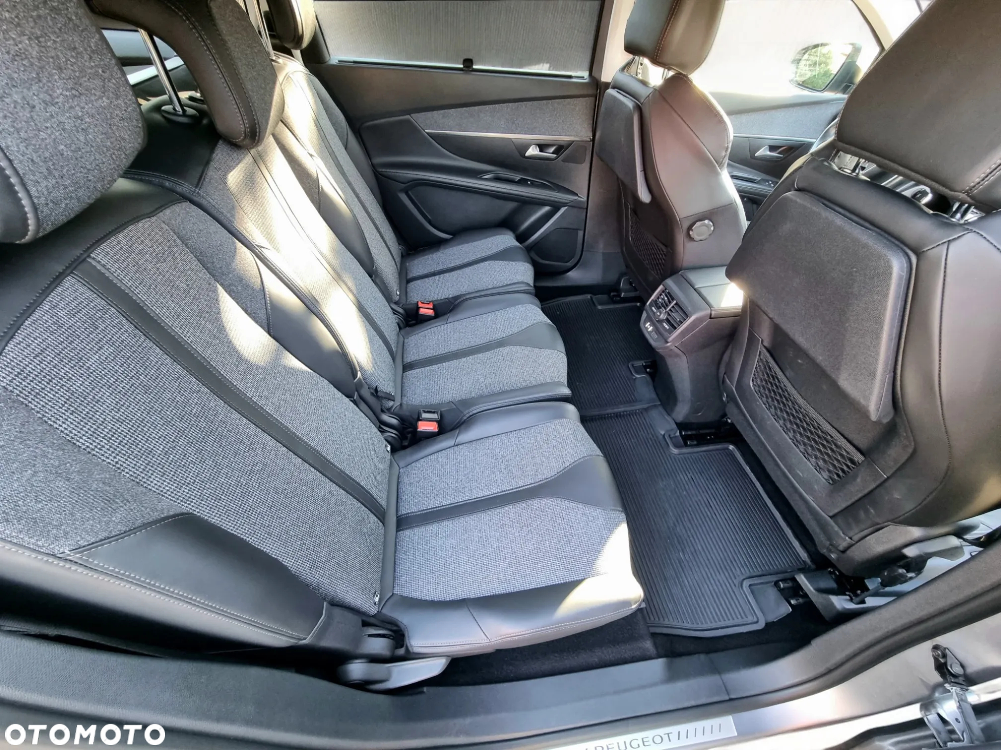Peugeot 5008 2.0 BlueHDi Allure 7os - 19