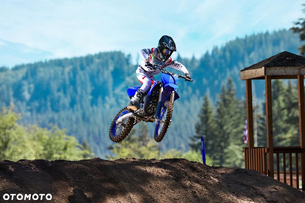 Yamaha YZ - 3