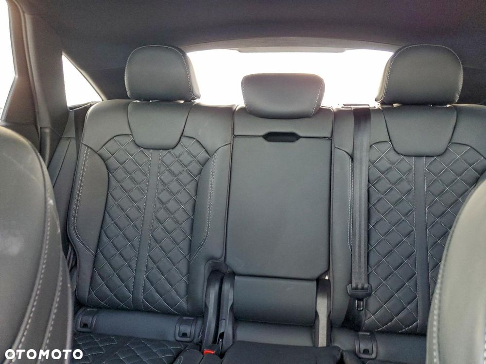 Audi SQ5 Sportback - 10