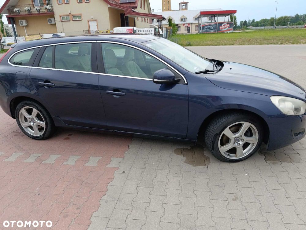 Volvo V60 - 2