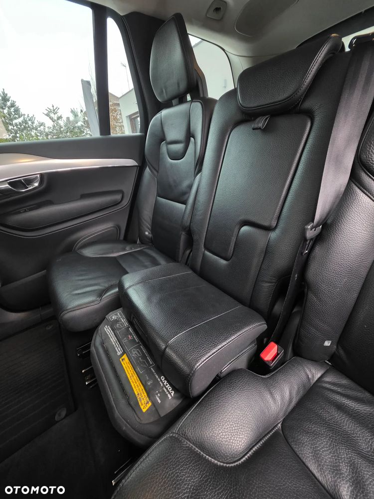 Volvo XC 90 - 12
