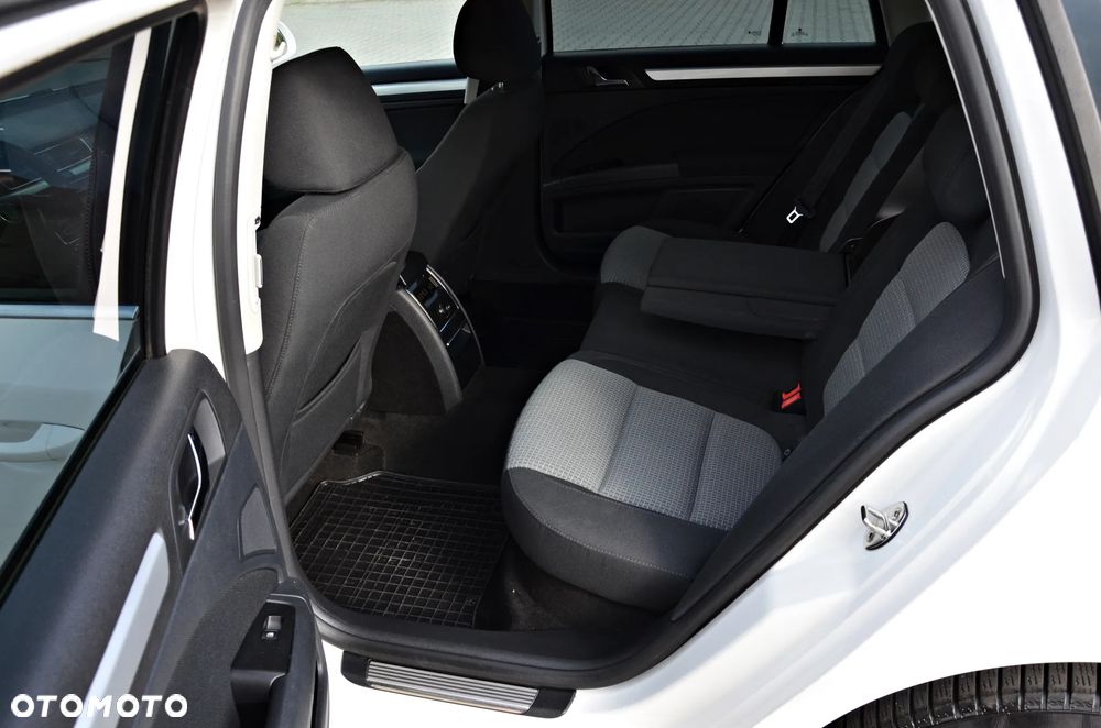 Skoda Superb 2.0 TDI Comfort - 31