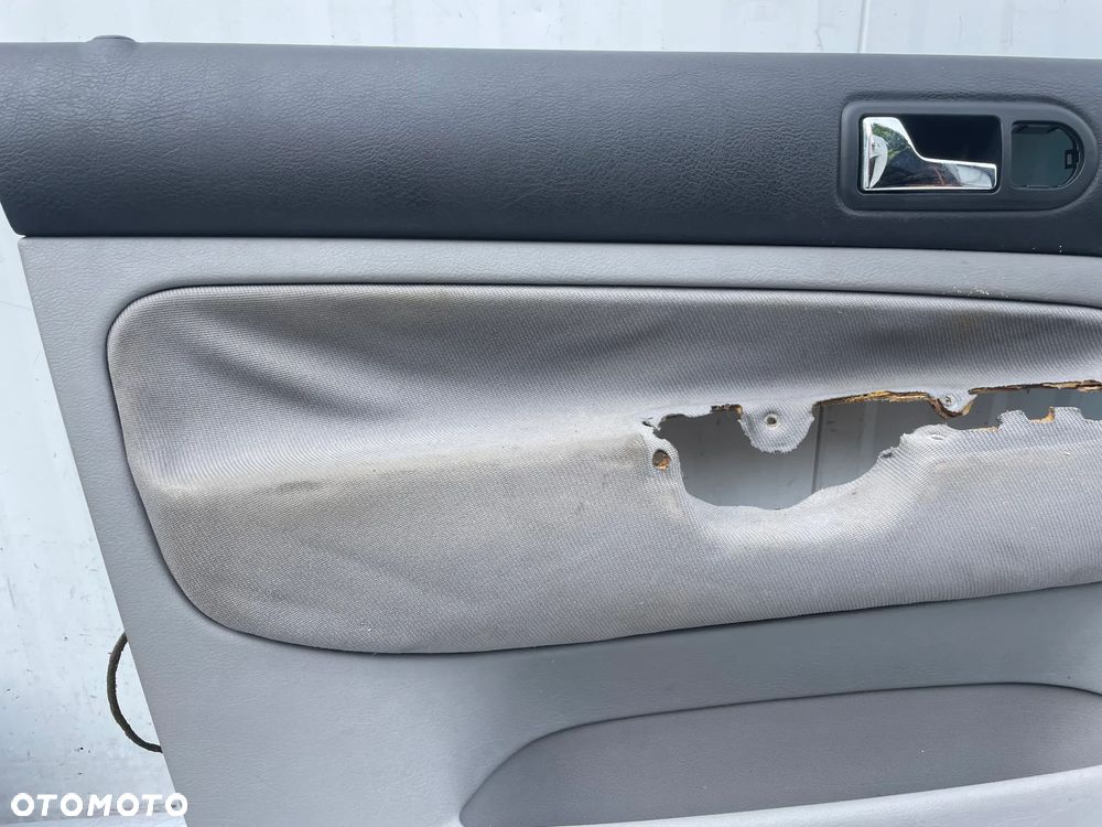 BOCZEK DRZWI LEWY PRZÓD VW GOLF IV 5D - 3