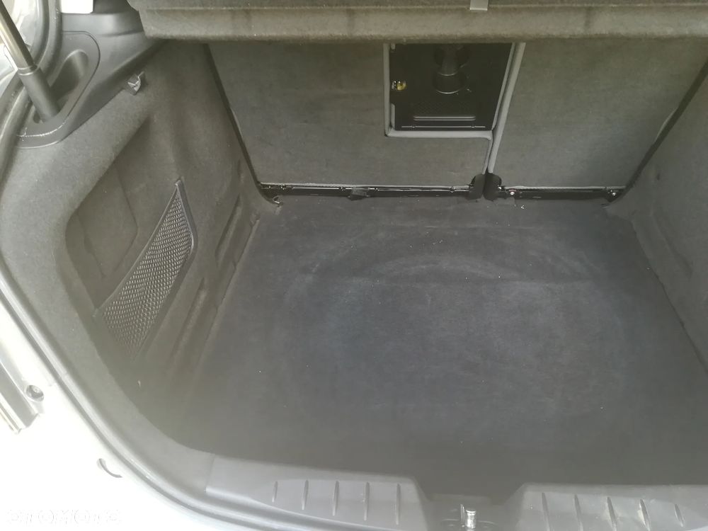 Seat Toledo 2.0 TDI Stylance - 9