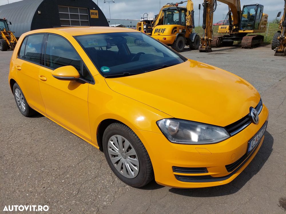 Volkswagen Golf 1.6 TDI DPF Trendline - 3