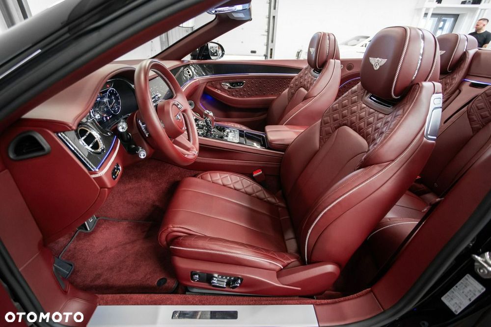 Bentley Continental GT V8 - 33