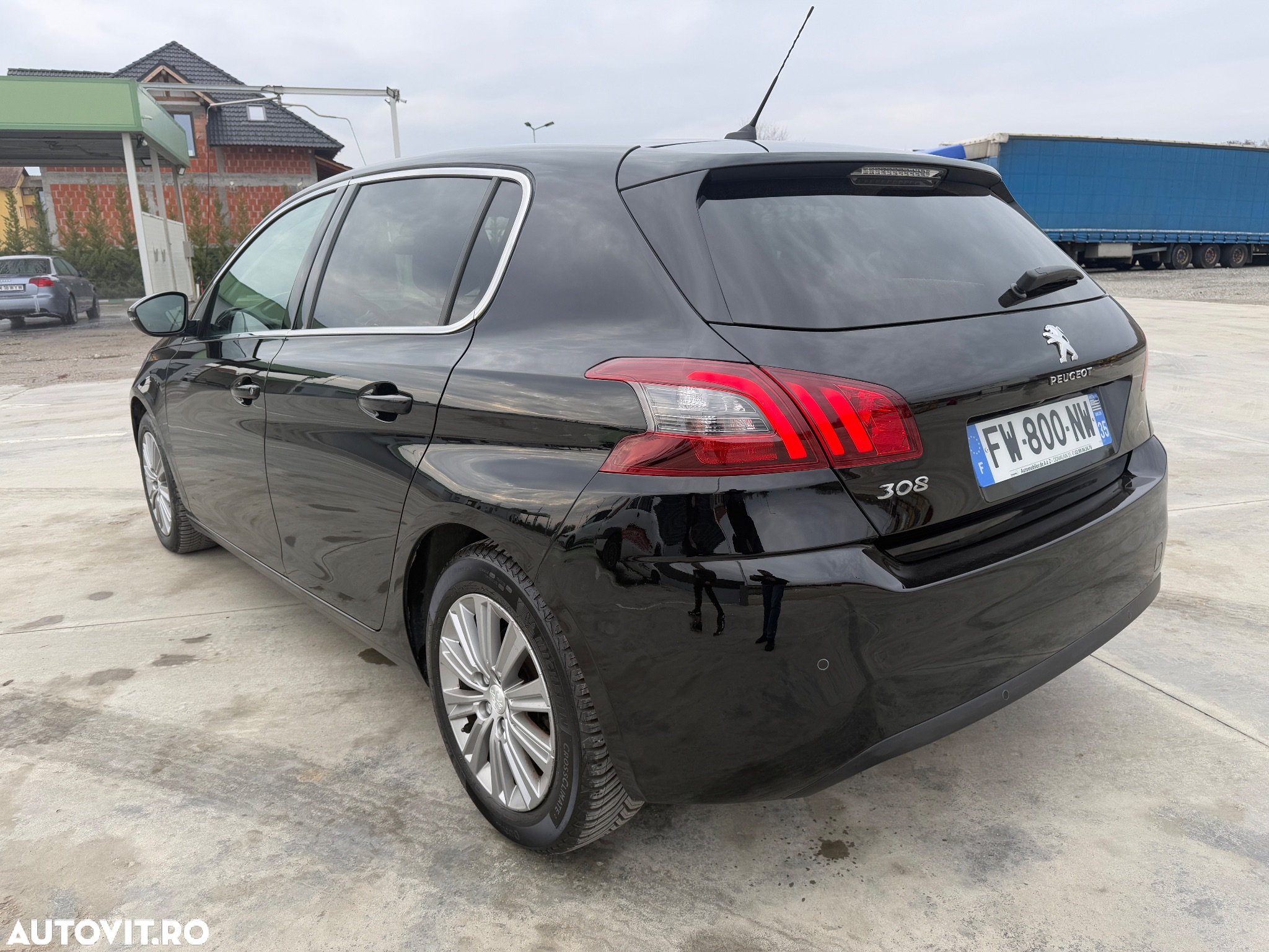 Peugeot 308 1.5L BlueHDI 130 S&S EAT8 Style - 7