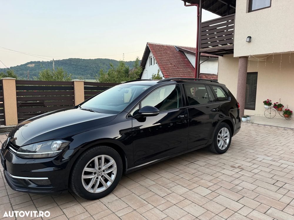 Volkswagen Golf 1.6 TDI DPF Comfortline - 3
