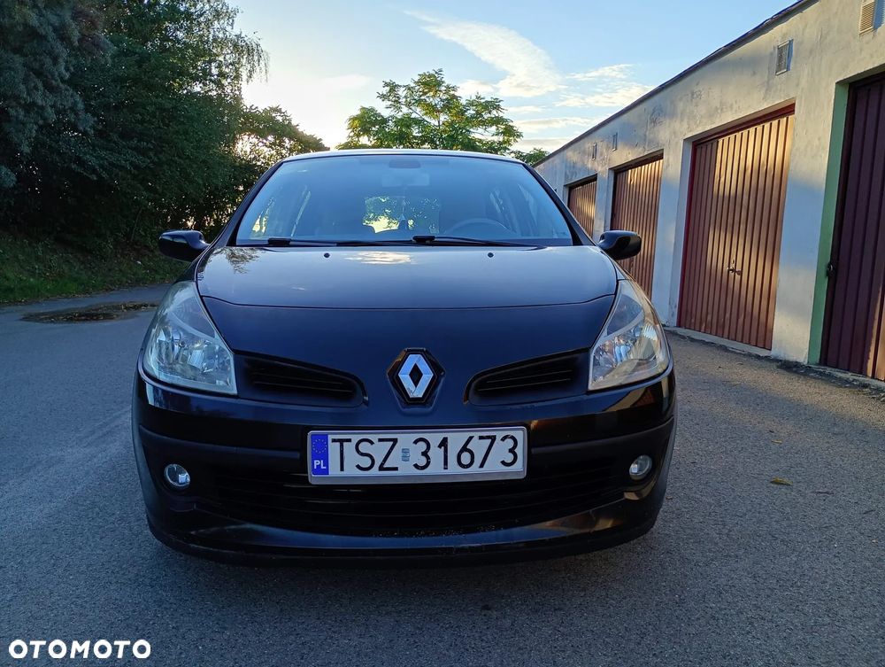 Renault Clio 1.5 dCi Extreme - 19