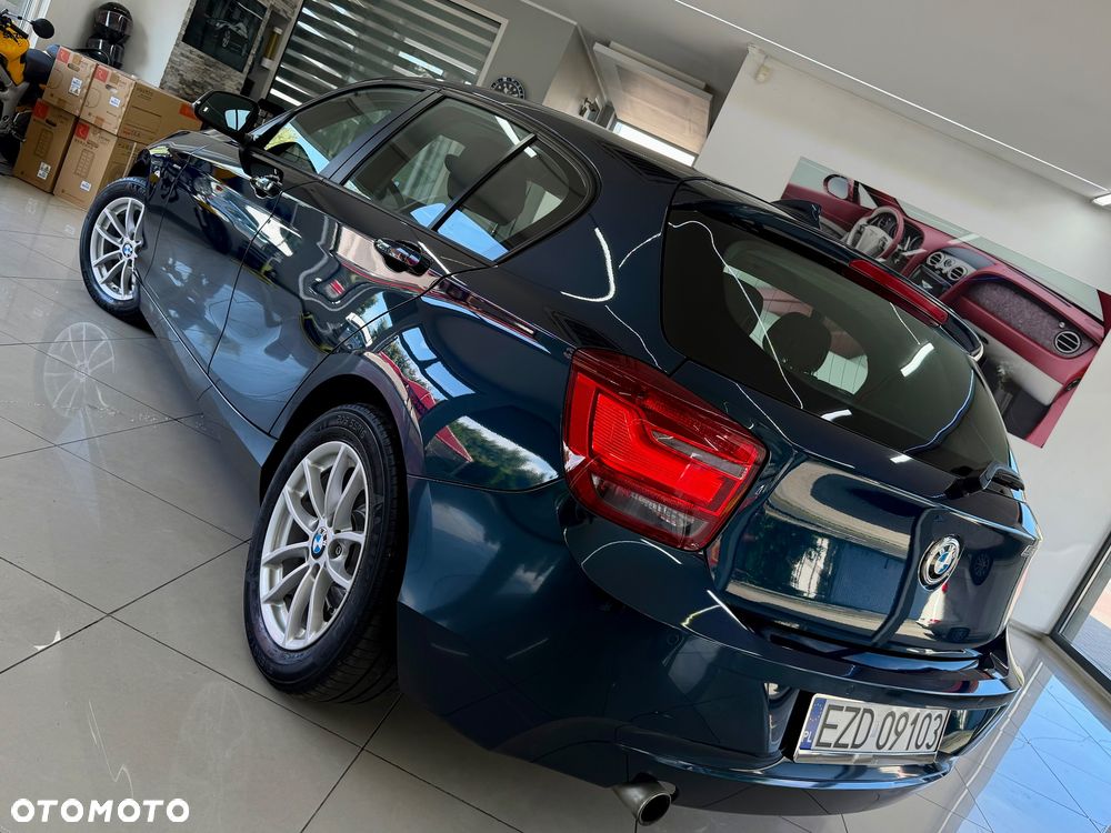 BMW Seria 1 116i - 36