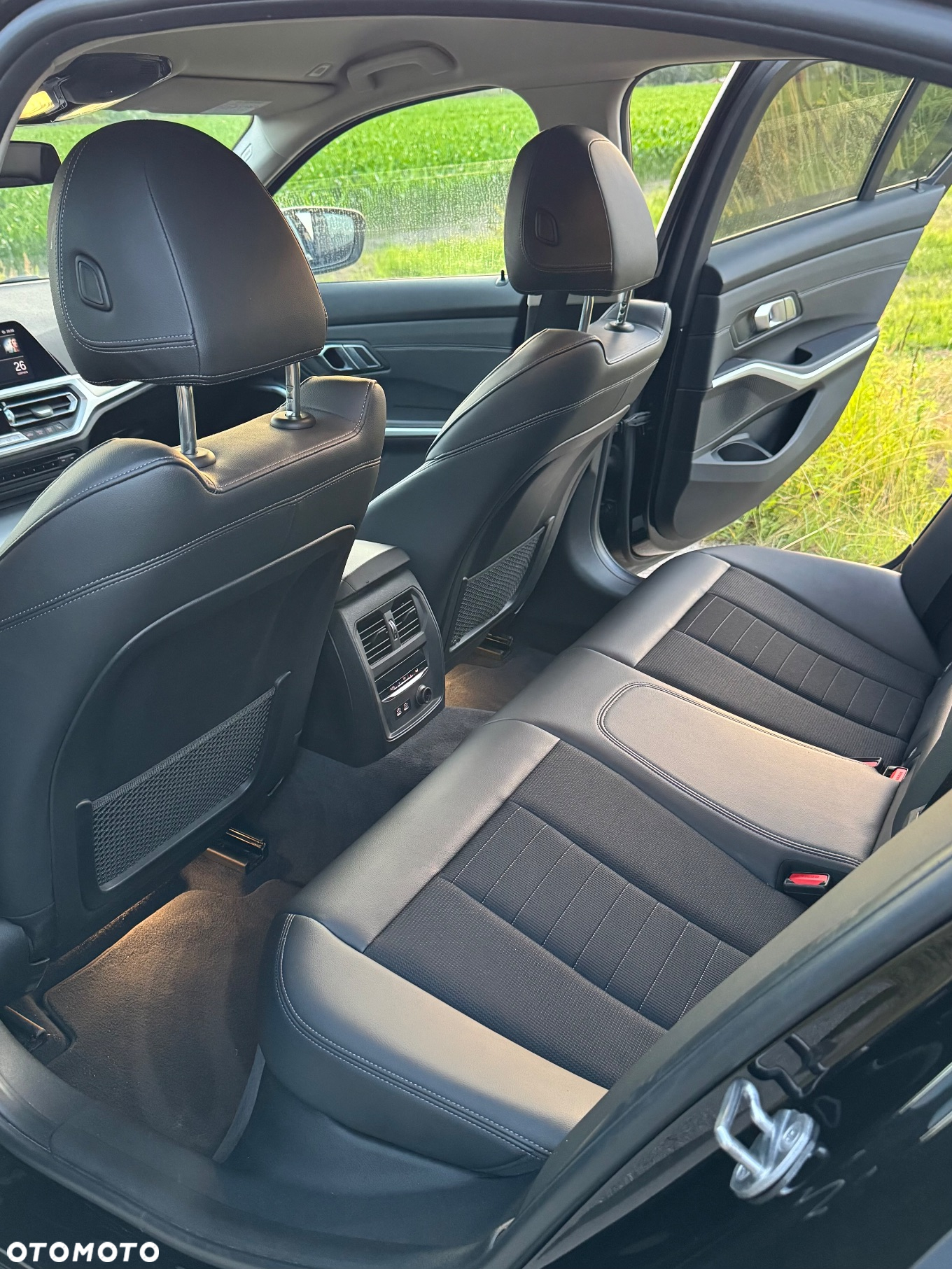 BMW Seria 3 330e Sport - 8