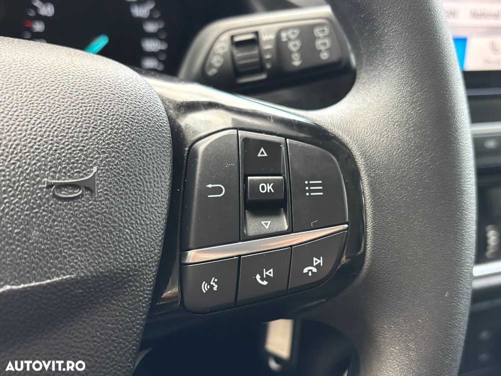 Ford Fiesta 1.1 Trend Connected - 17