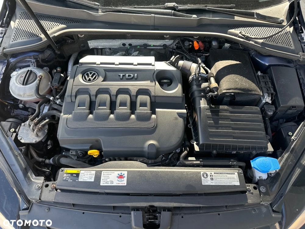Volkswagen Golf 2.0 TDI BMT Highline - 9