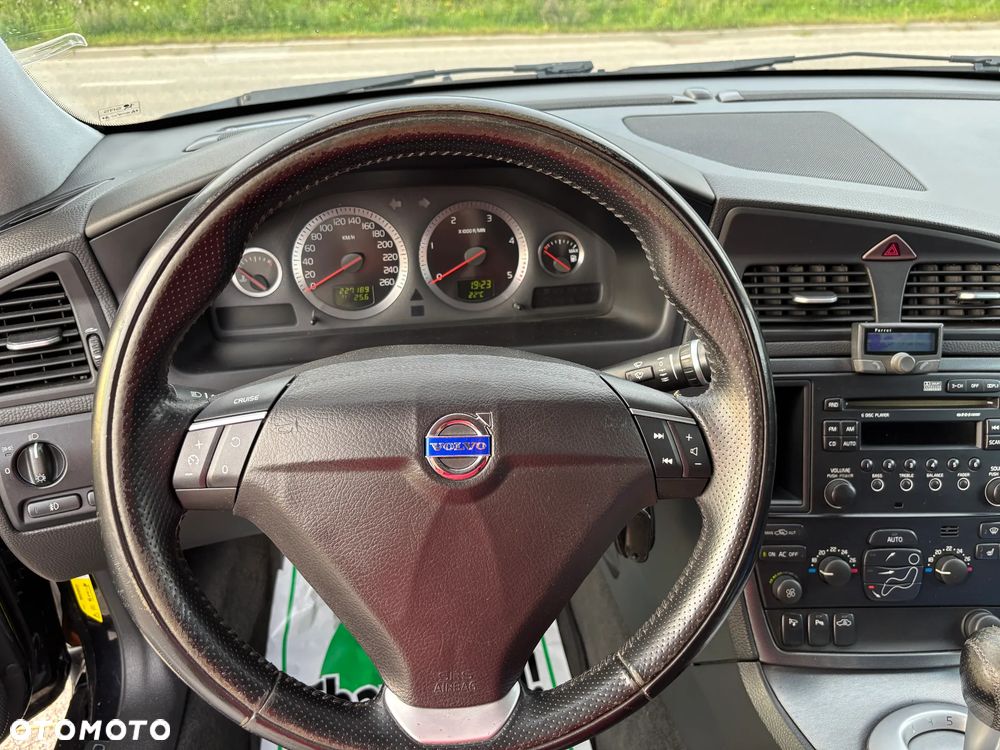 Volvo V70 2.4D RDesign - 18