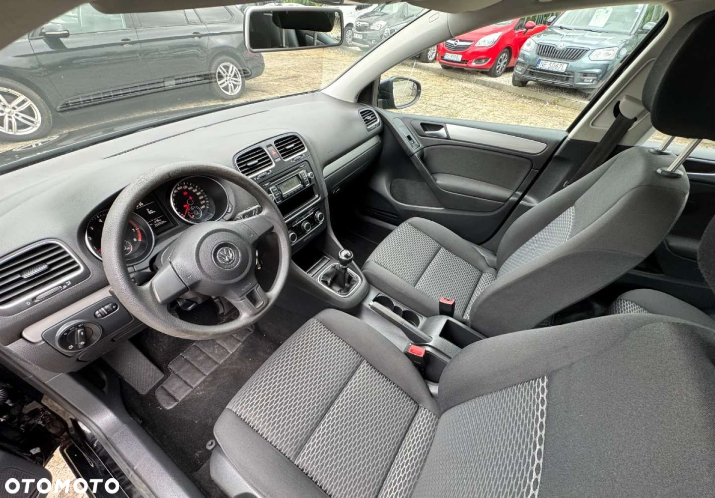 Volkswagen Golf - 15