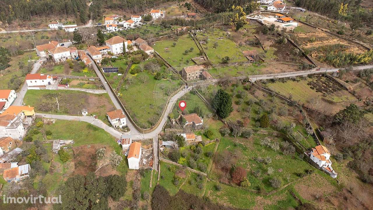 Moradia T4 para venda - Grande imagem: 2/13