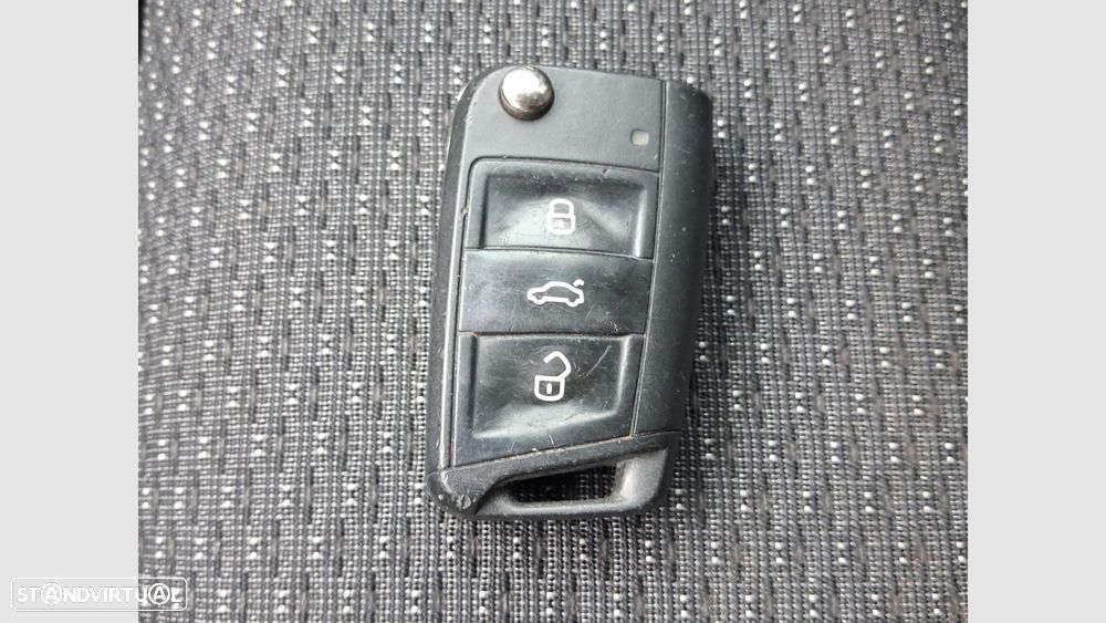 VW Touran 1.6 TDI Confortline - 18