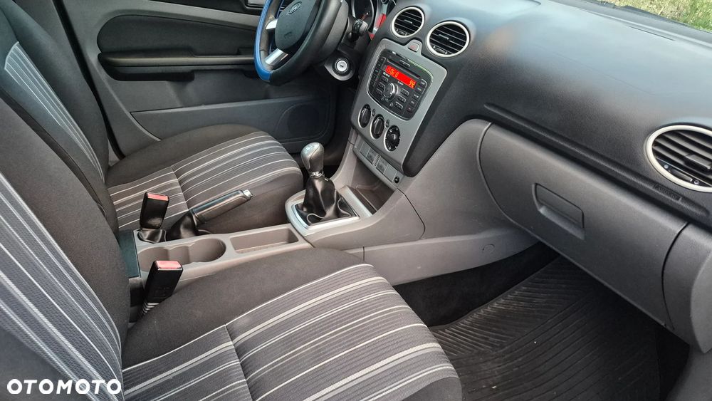 Ford Focus - 6