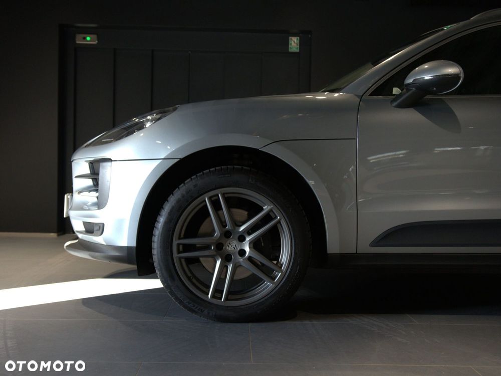 Porsche Macan Standard - 9